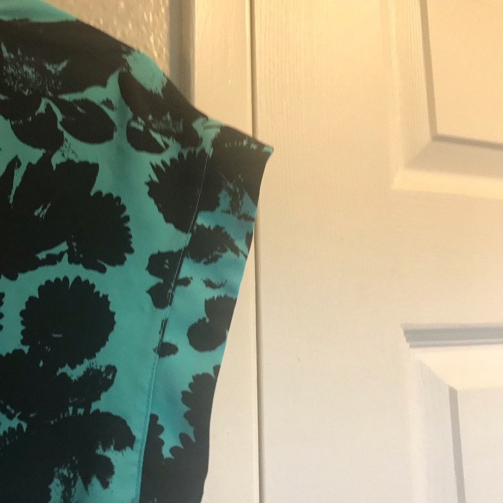 Ladies blouse - Picture 5 of 6
